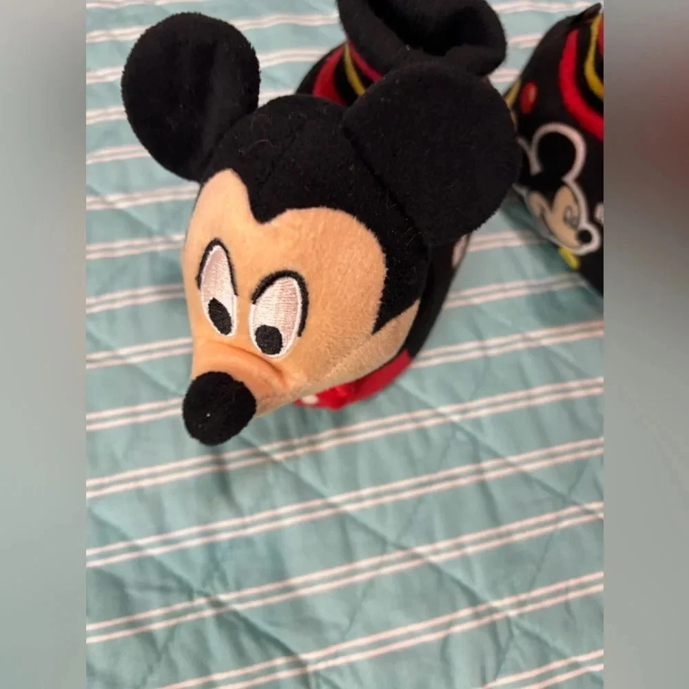Toddler Boy Disney Plush Mickey Mouse Slippers Shoes Size 5/6